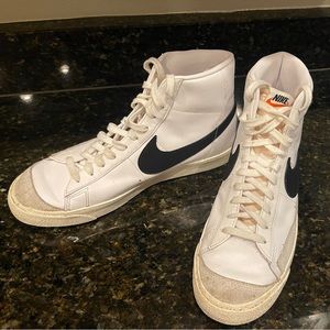 Nike Mid Blazer sneakers